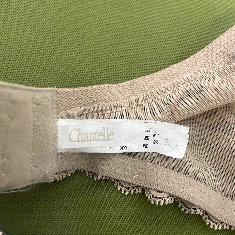 Chantelle Comfortable Basic Invisible T-Shirt Und… - image 3